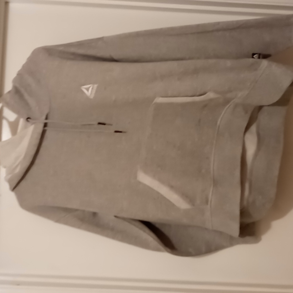 Mens pullover hoodie